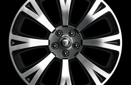 Rear Alloy Wheel 20