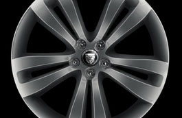 Rear Alloy Wheel 19