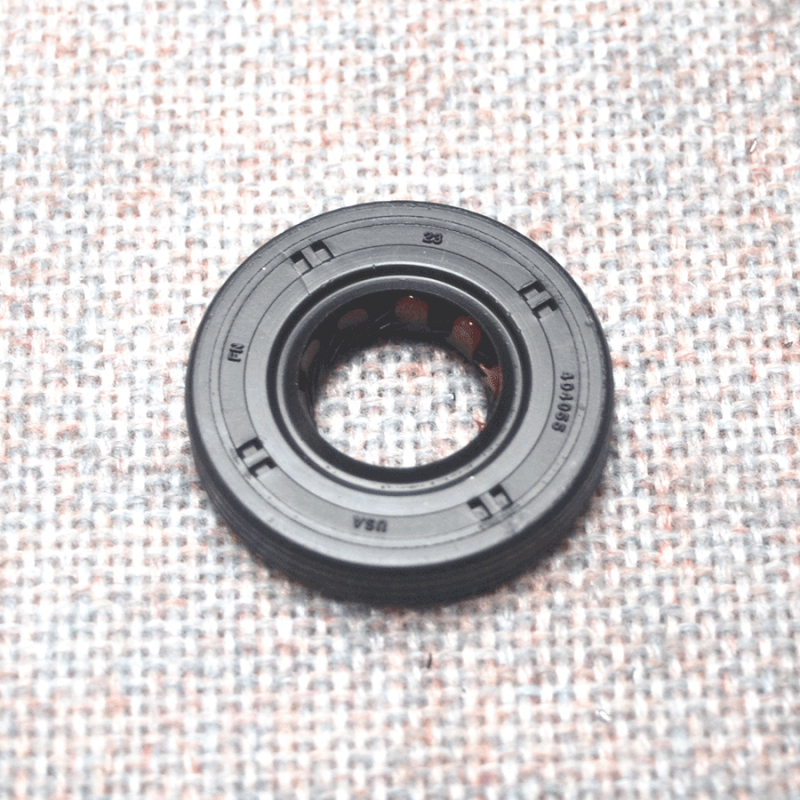 Oil Seal NEW C2S37798