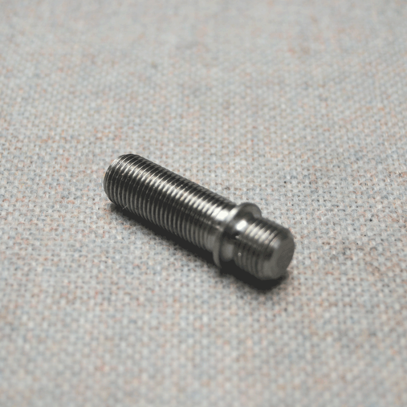 Wheel stud threaded NEW CAC3878