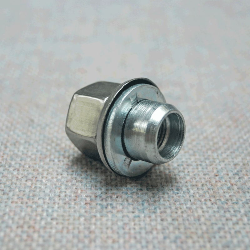 Wheel nut NEW CCC7028