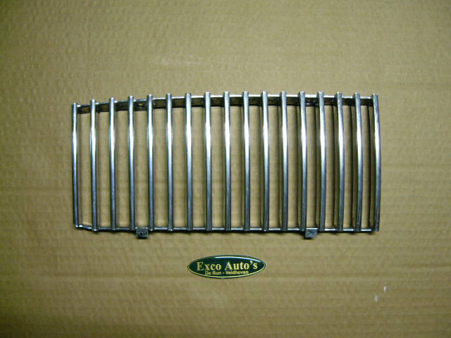 Daimler Grill Inlay Bar Chrome Right Used