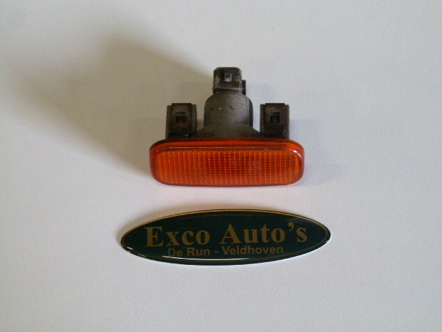Jaguar XJ6/XJ12 1994-2003 Side Indicator Right. NEW.