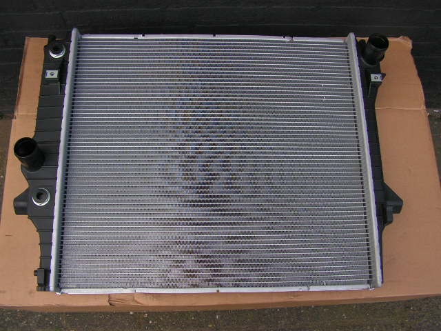 Jaguar XJ as from 2003 radiator NEW