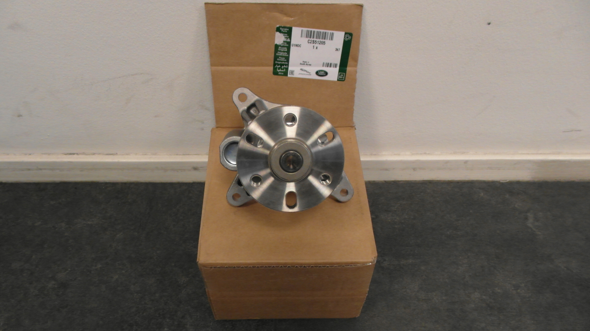 Waterpump 2,7 diesel C2S51205 NEW