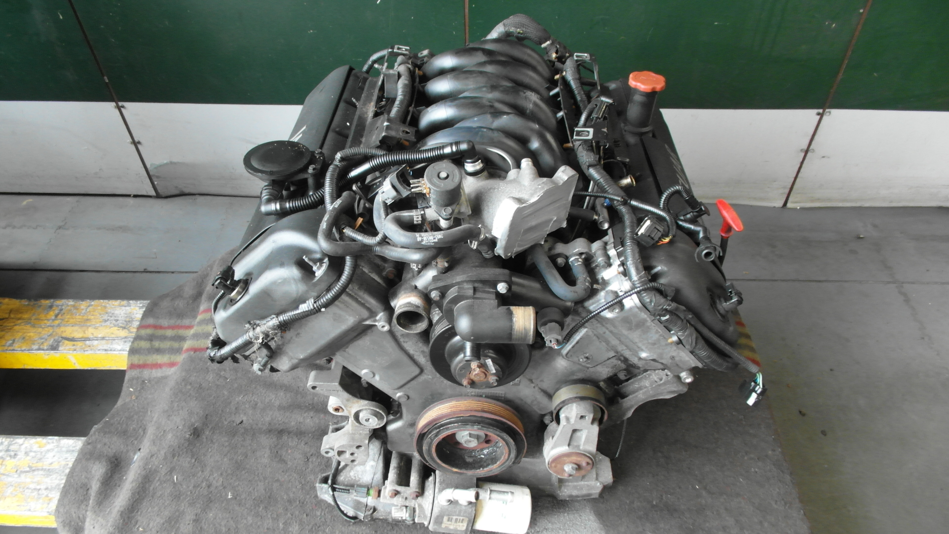  Jaguar motor  4 2 v8 AJ82256 Exco Auto s