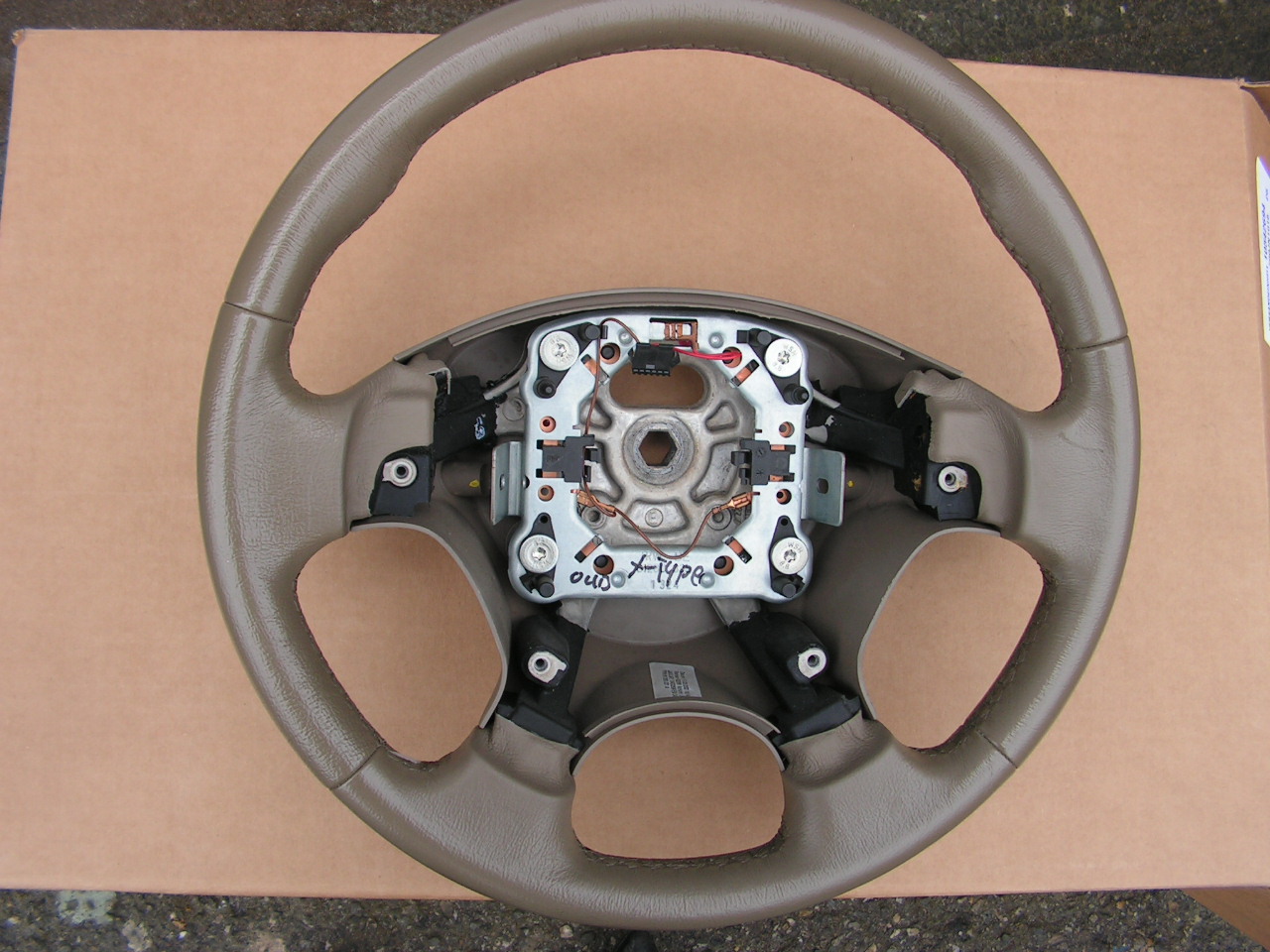 Jaguar X-type Steering wheel untill D 85977