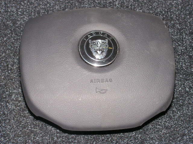 Jaguar X-type as from 2005 Airbag Steering Wheel. NEW.