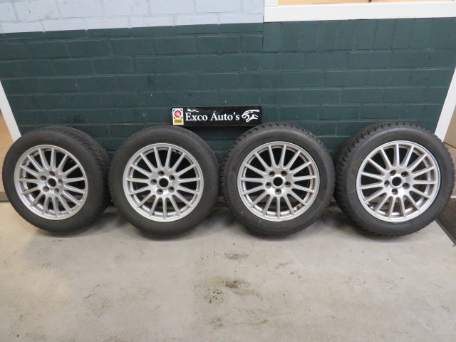 Jaguar X-Type 16 inch Antaris velgen met winterbanden C2S46849