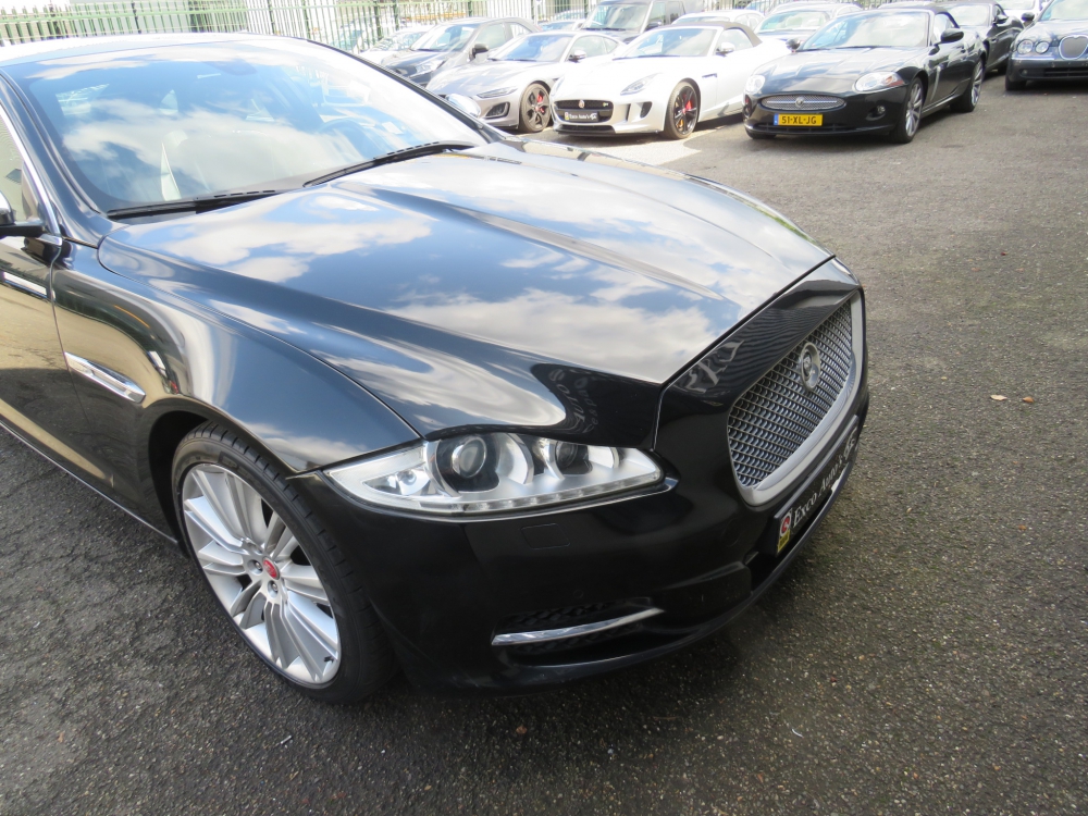 Jaguar XJ X351 Ab 2009 bis 2016 Front Komplett.