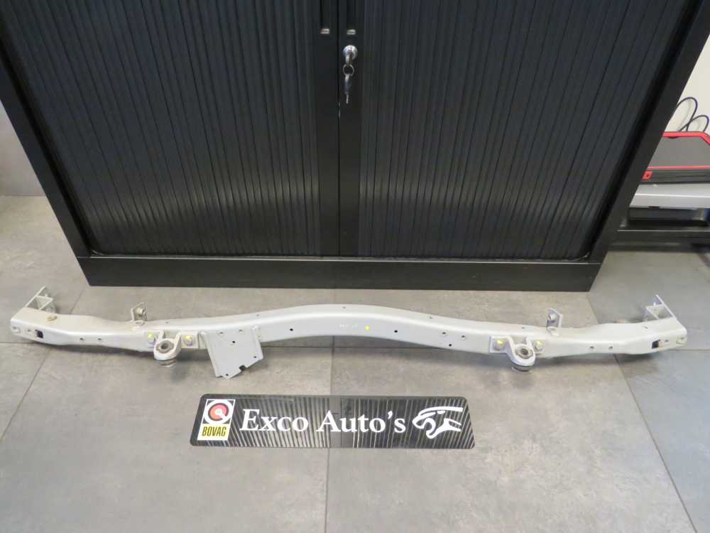 Jaguar XK Dwarsbalk voor C2P21662 BW8302599AA 6W8302599  Gebruikt