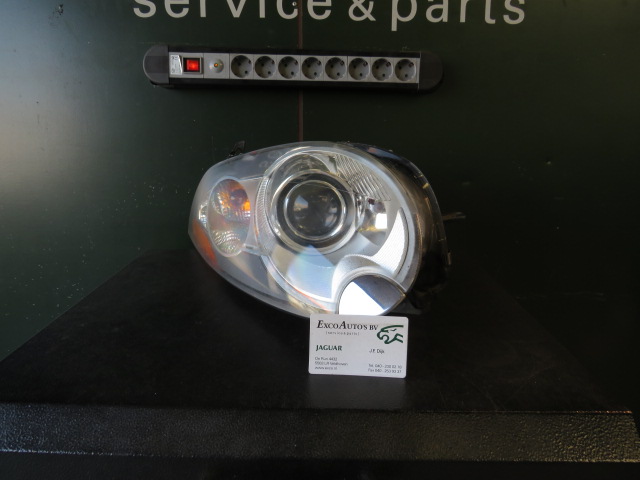 Jaguar XK headlight right C2P14616 With adaptive lightning