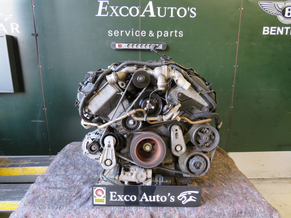 Jaguar 4.2 V8 S/C engine complete with 43589 KM AJ88509