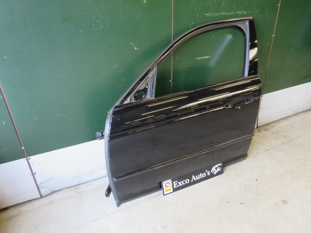 Jaguar XJ X350 Front left door Used C2C6267