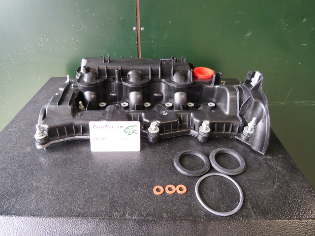 Jaguar Induction manifold C2S52794 Right side with mounting kit all 3.0D engine