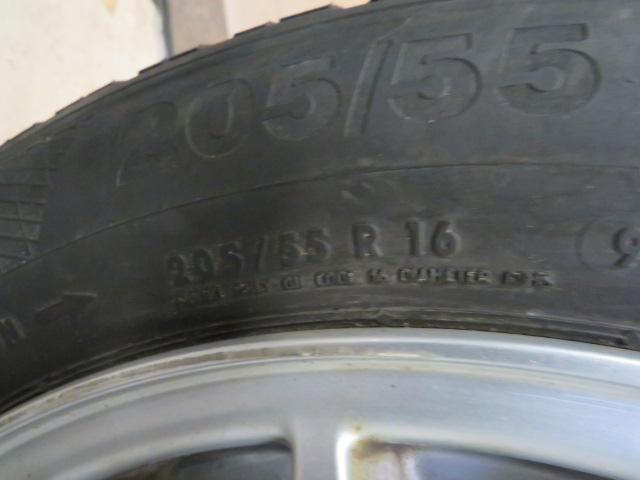 Jaguar X-Type 16 inch Antaris velgen met winterbanden C2S46849