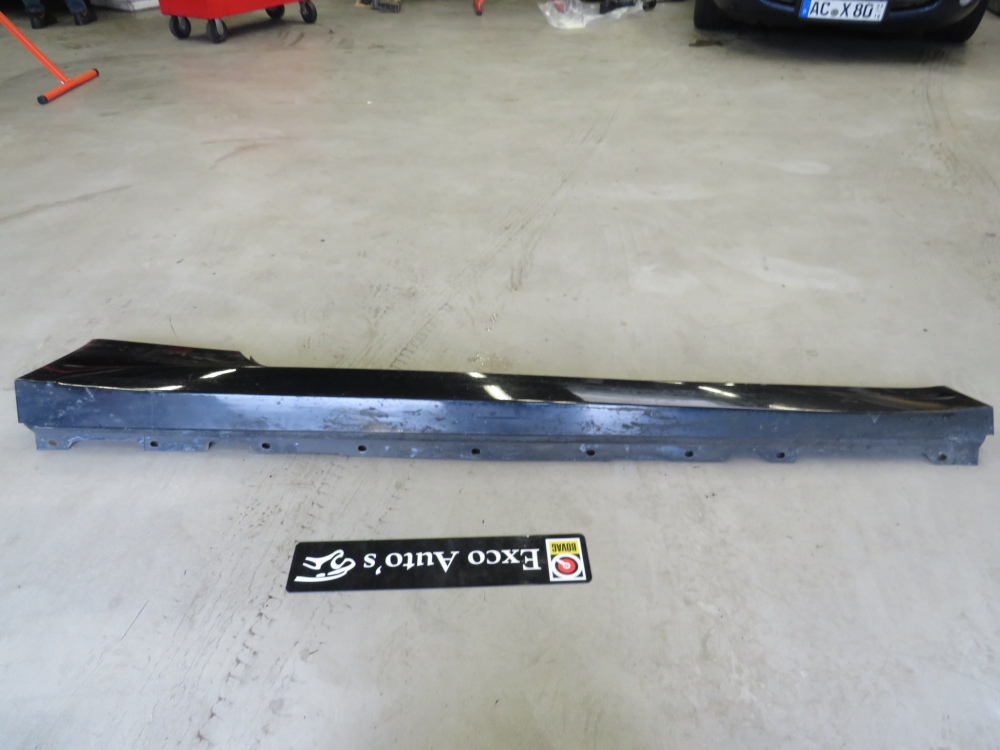 Jaguar XKR-S Sideskirt Right JLM21878XXX  CW8M-10154-AAW CW8M10154AAW