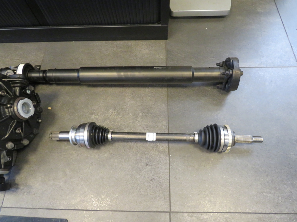 Jaguar Cardan set 4.2 en 4.2 SC C2C41651 nieuw