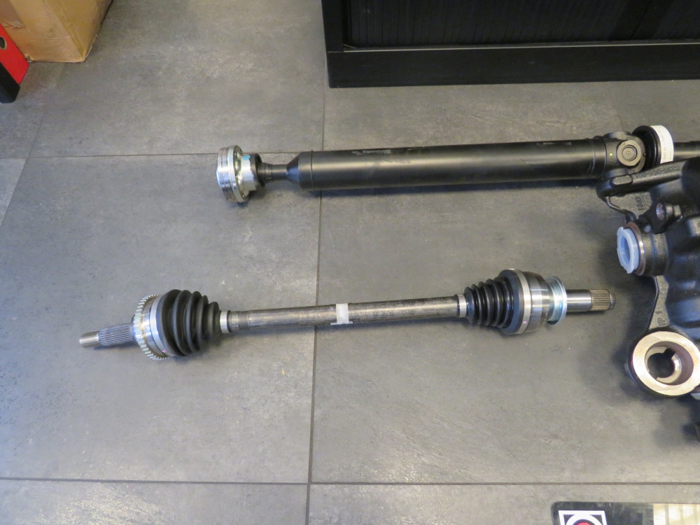 Jaguar Cardan set 4.2 en 4.2 SC C2C41651 nieuw