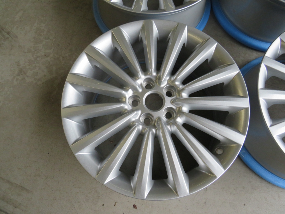 Jaguar 18 Inch Manra velgenset 8Jx18 ET50.5 C2D32262 EW931007AA