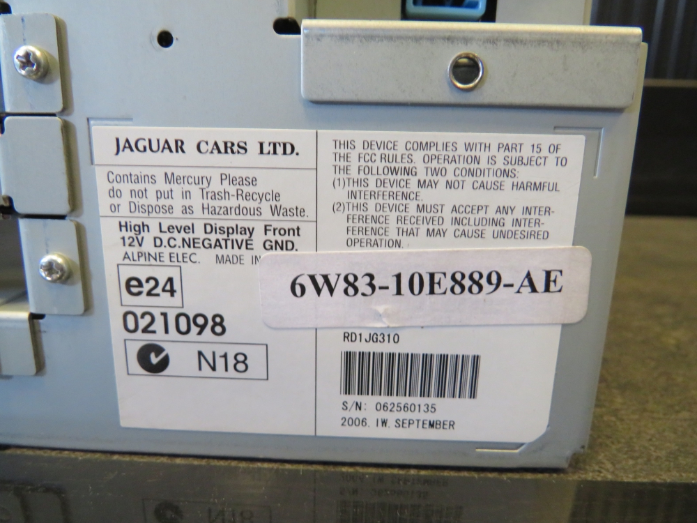 Jaguar XK touchscreen tot B32752 6W8310E889  C2P17716 C2P16234 C2P12288 C2P2037 C2P13727 C2P15096 C2