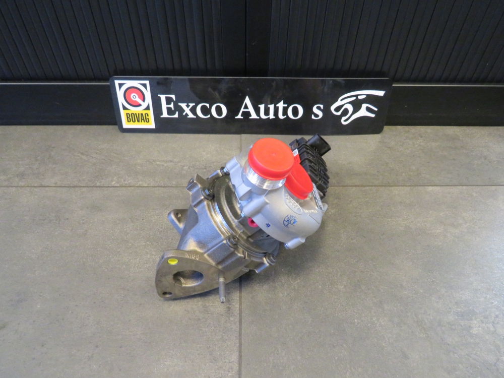 Jaguar Linker Turbo 3.0D euro 6 motoren C2D40465 C2D51249 FW936K682AB Nieuw