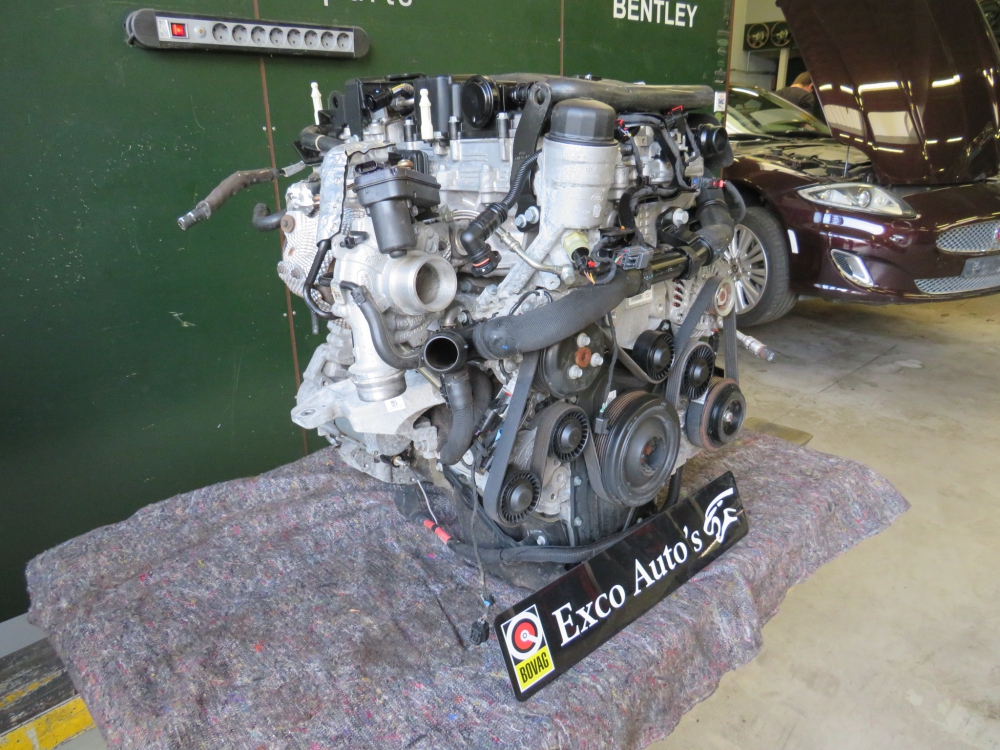 Jaguar F-Type P300 engine with 16368Km complete JDE39152