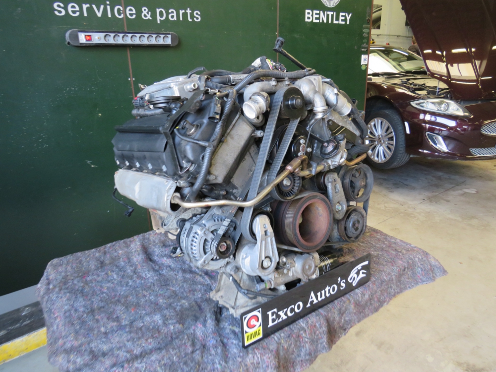 Jaguar XKR 4.2 V8 S/C motor compleet  met 43589 Km AJ89558