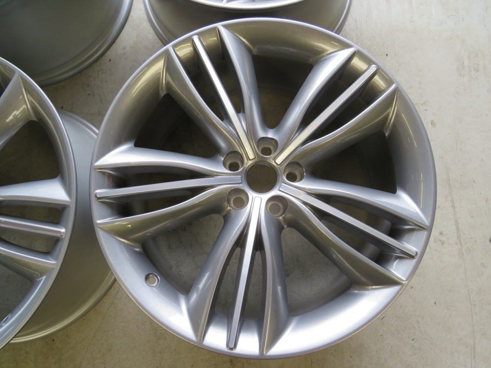 Jaguar XJ 20 inch velgenset Mataiva C2D10951 C2D10952  AW9M1007DA AW9M1007AA Nieuw