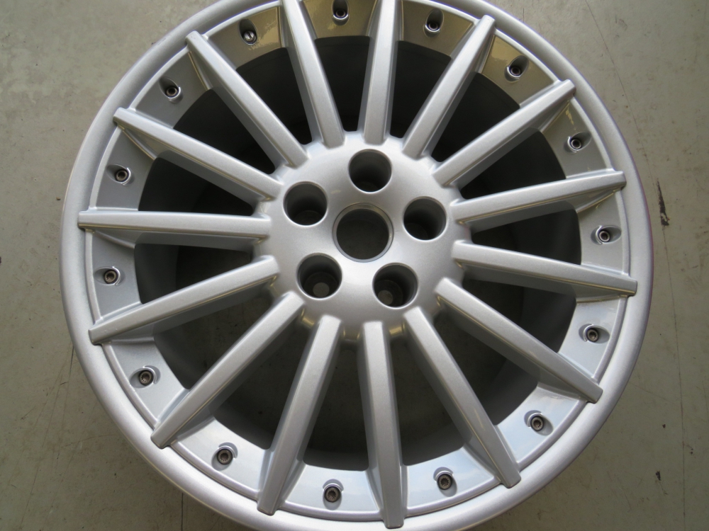 Jaguar XK8 XKR 1996 tot 2006 20 inch Sepang wheels C2N3121 C2N3122 9 en 10J Rebuild