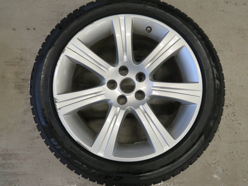 Jaguar 18 Inch wheels with wintertyres 8.5Jx18 ET49 fits multiple Jaguars