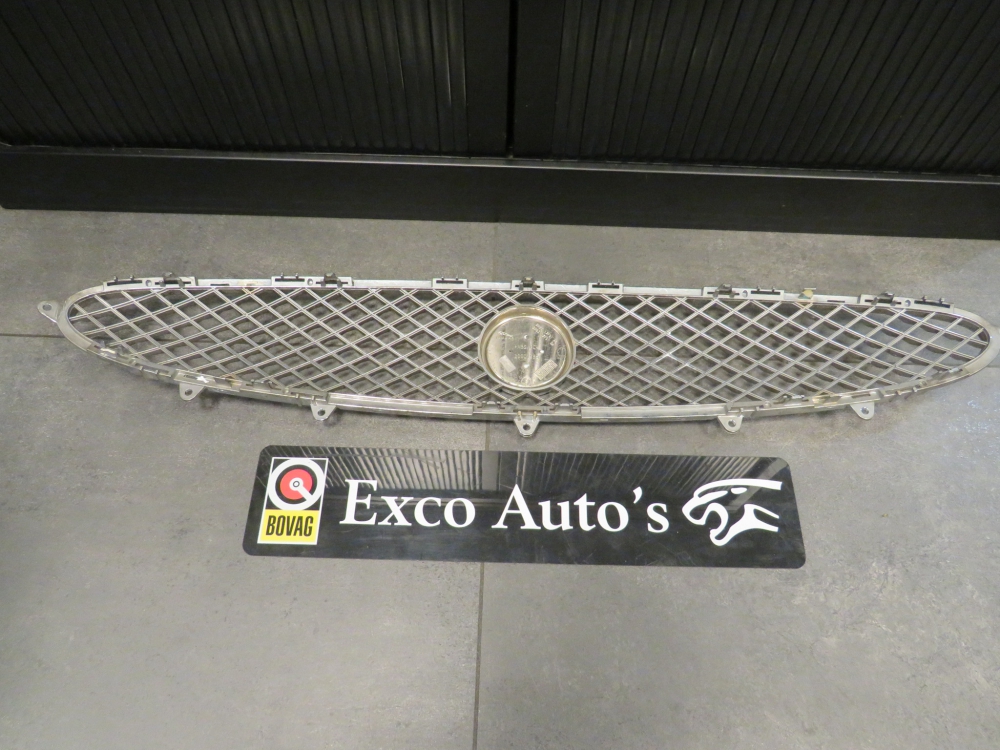 Jaguar XK XKR upper front Grill C2P18324 BW17F91BA BW8317F791AB Used from facelift B44940