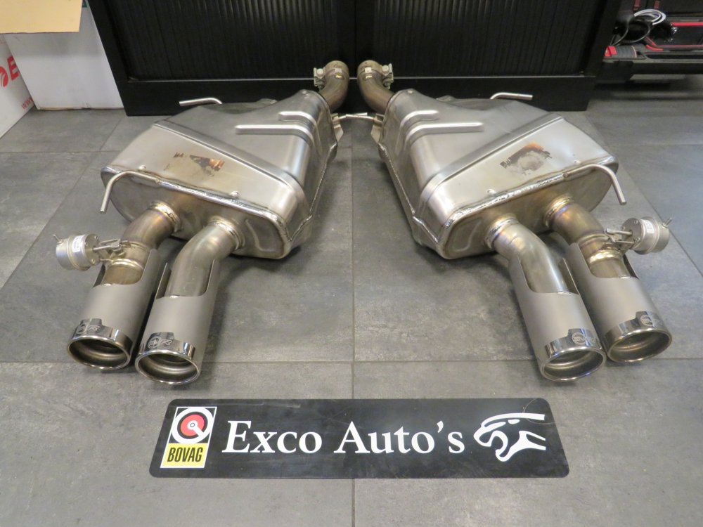 Jaguar F-Type SVR Mufflers and exhaust from Titan T2R39034 T2R39033 T2R21025 Like New