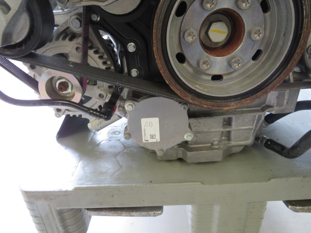Jaguar F-type SVR complete motor 575PK met versnellingsbak en maar 161 kilometer AJ814043