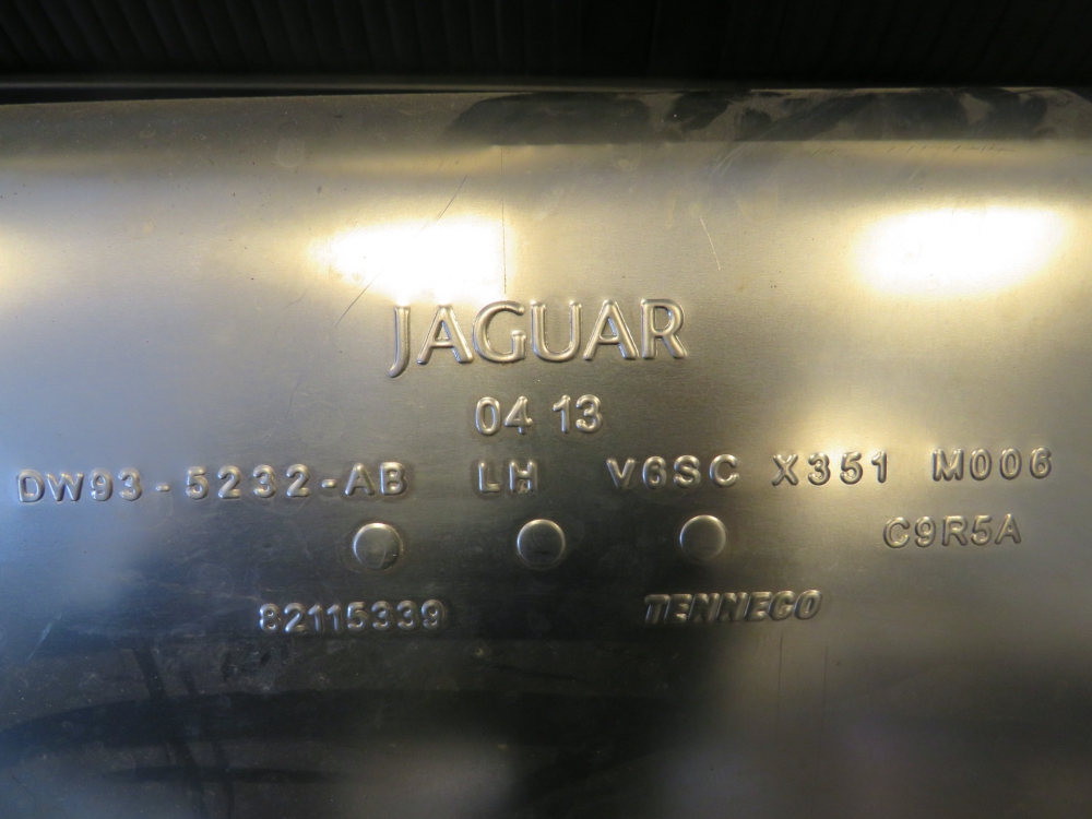 Jaguar XJ 3.0 V6 SC linker uitlaatdemper C2D17100 DW935232AB Nieuw