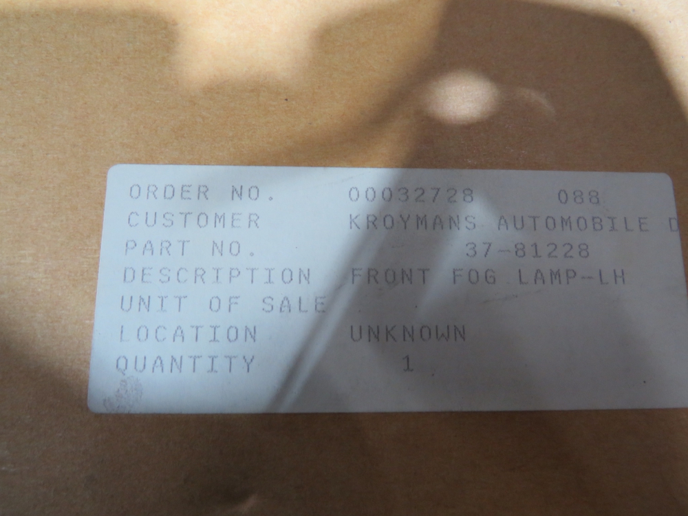 Aston Martin Mistlamp links 37-81228 Nieuw