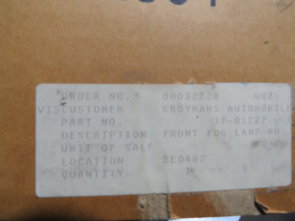 Aston Martin Foglamp right 37-81227 New